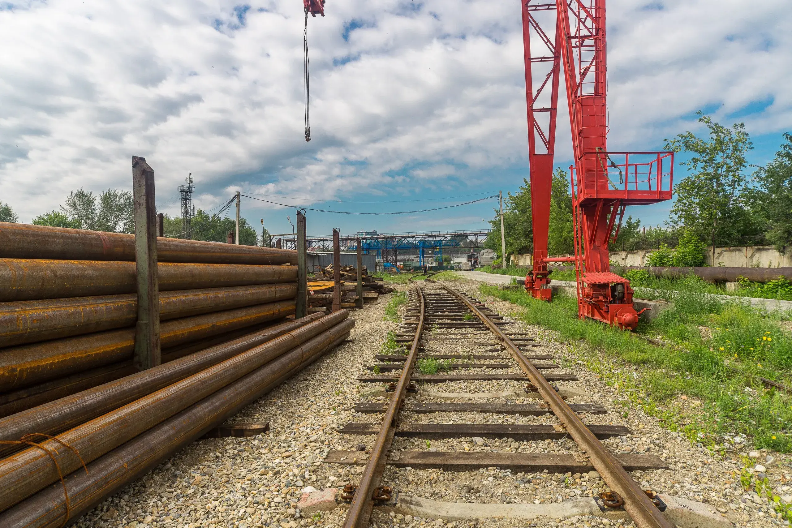 Труба сварная ГОСТ 10704 цена 64600 рублей за тонну