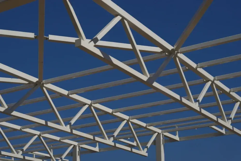 Труба профильная 60x60x4 мм по цене за 444 рубля 1 метр